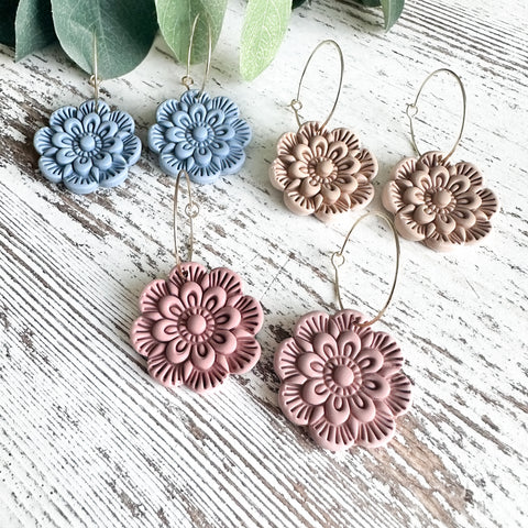 Heirloom Bloom Clay Hoops